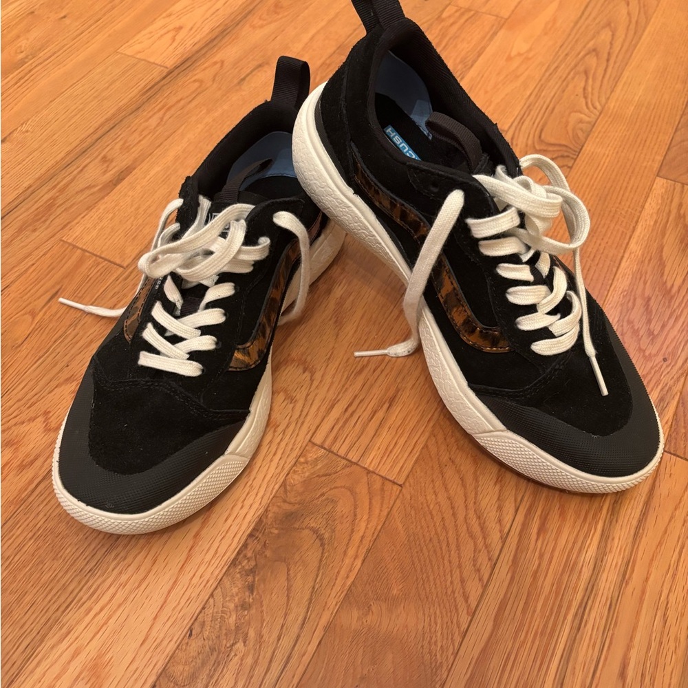 Vans UltraRange EXO Leopard Tennis Shoes